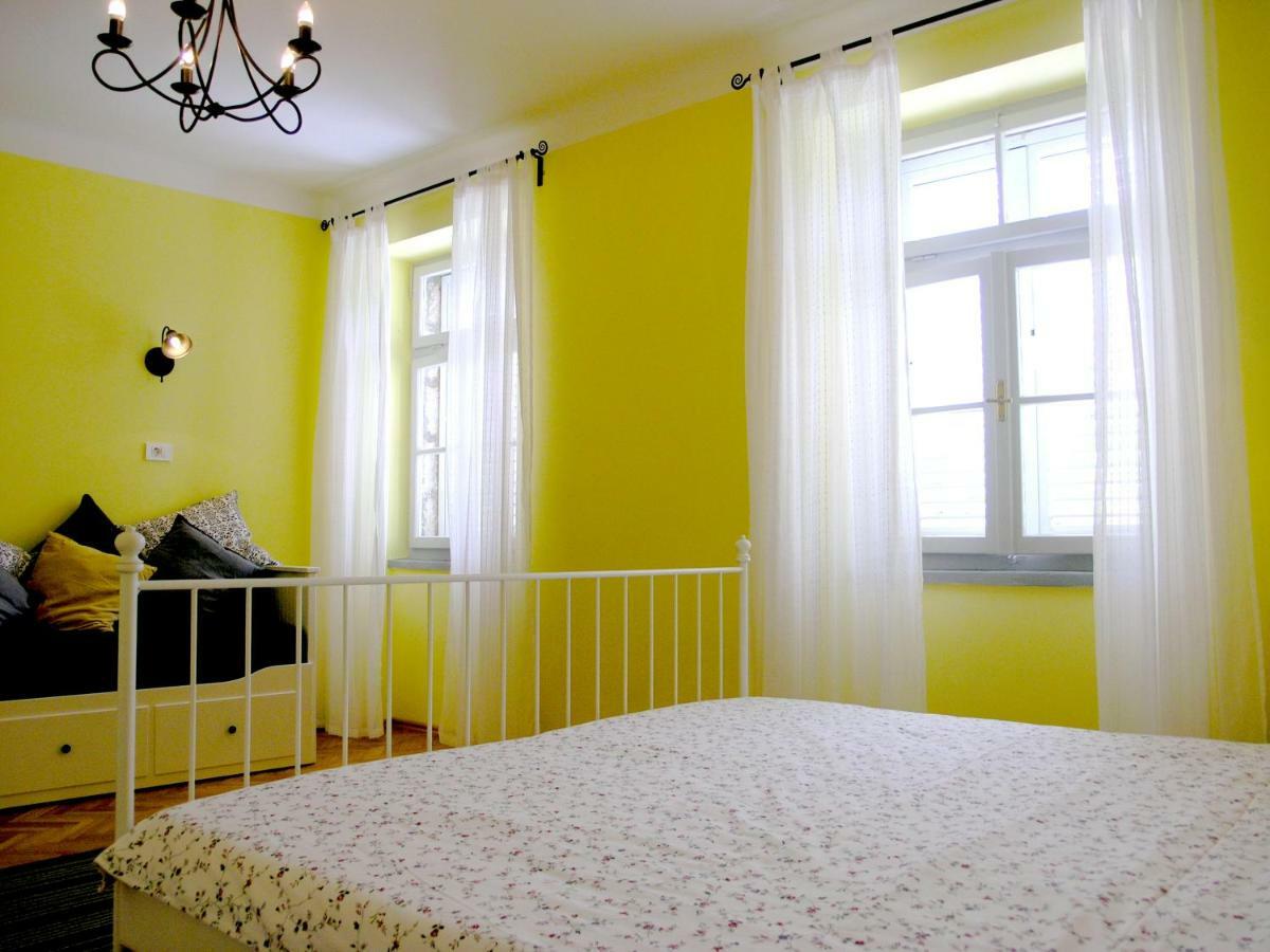 Holiday Home Lija Center Rab Town Exterior foto